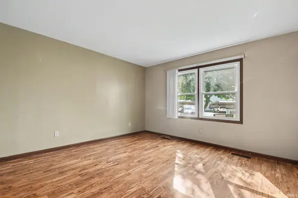 1107 B Court LN, Goshen, IN 46526