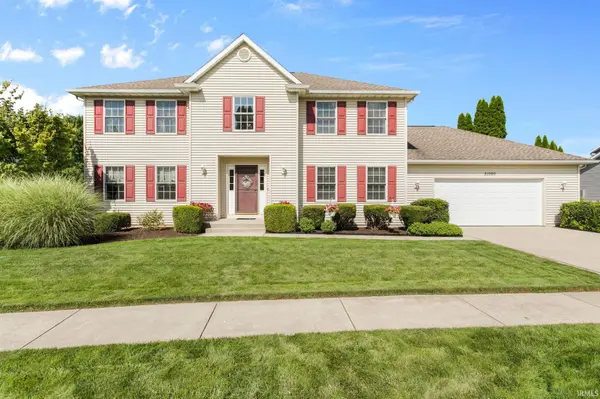 51069 Woods Run CT,  Granger,  IN 46530