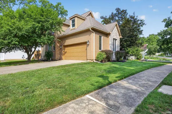 1048 E Chris LN, Bloomington, IN 47401