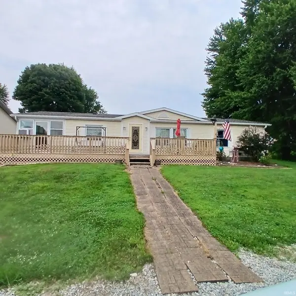 622 E Elnora ST, Odon, IN 47562