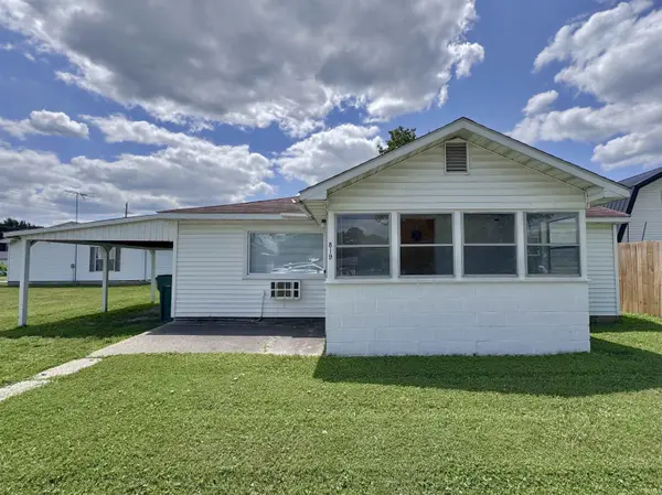 819 Uncle Tom ST,  Greentown,  IN 46936