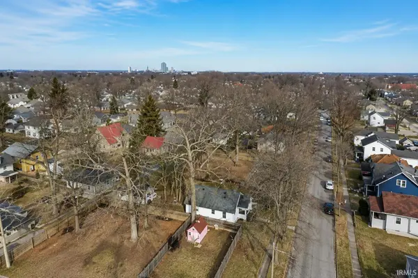 3215 Oliver ST, Fort Wayne, IN 46806