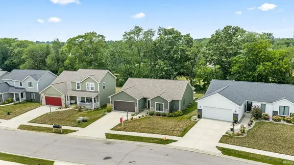 16811 Hatstick CT, Fort Wayne, IN 46845
