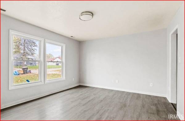 4310 Reed ST, Fort Wayne, IN 46806-4826