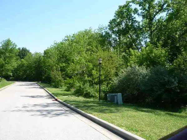 Lot 9 Lakewood ***, Vincennes, IN 47591
