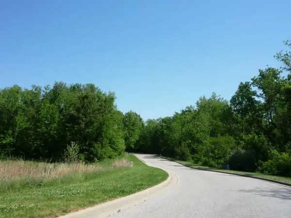 Lot 24 Lakewood ***, Vincennes, IN 47591
