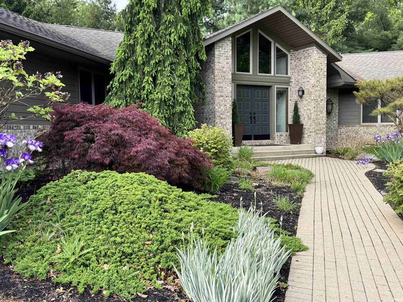 30 Robinhood PL, West Lafayette, IN 47906