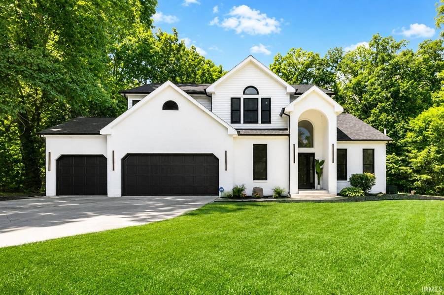 51855 Westwood Forest DR, South Bend, IN 46628