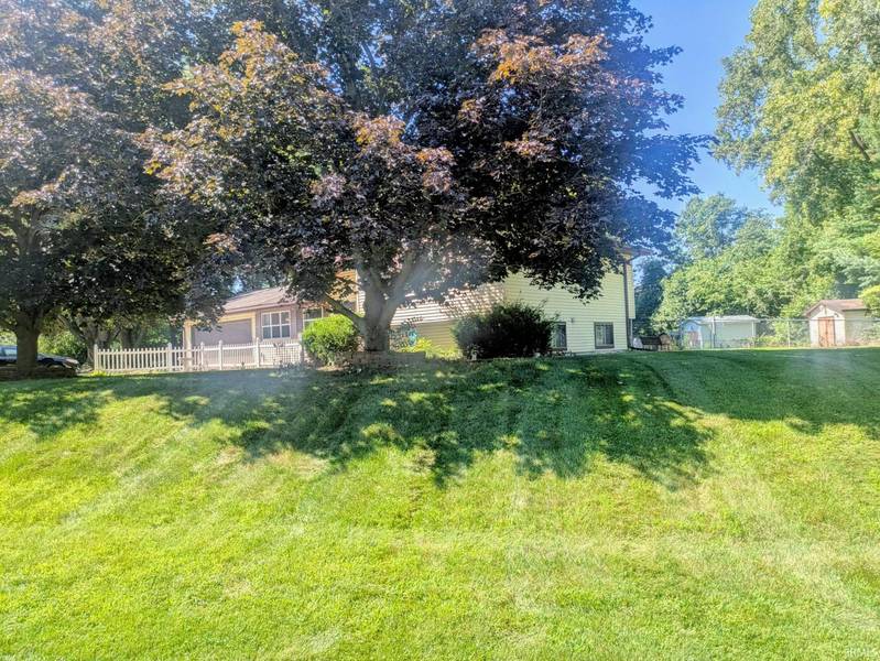 58407 Randy DR, Goshen, IN 46528