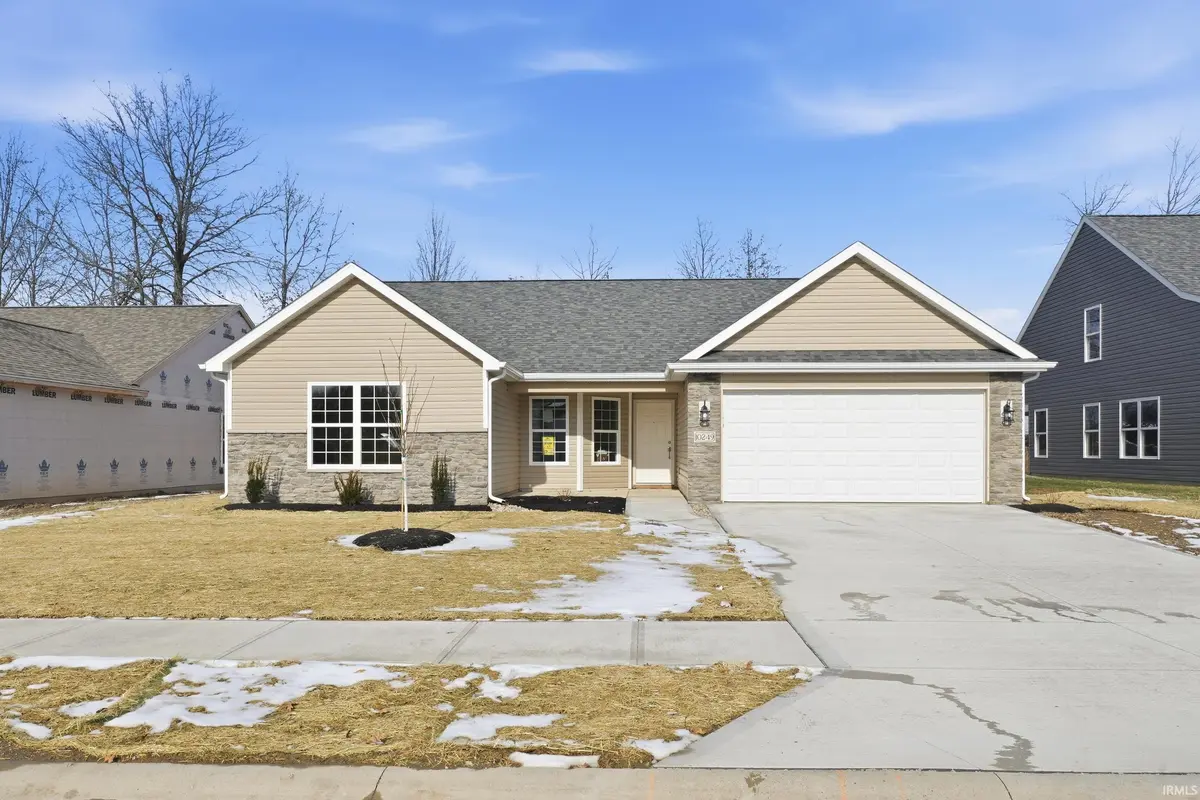 10249 Tirian PL, Fort Wayne, IN 46835