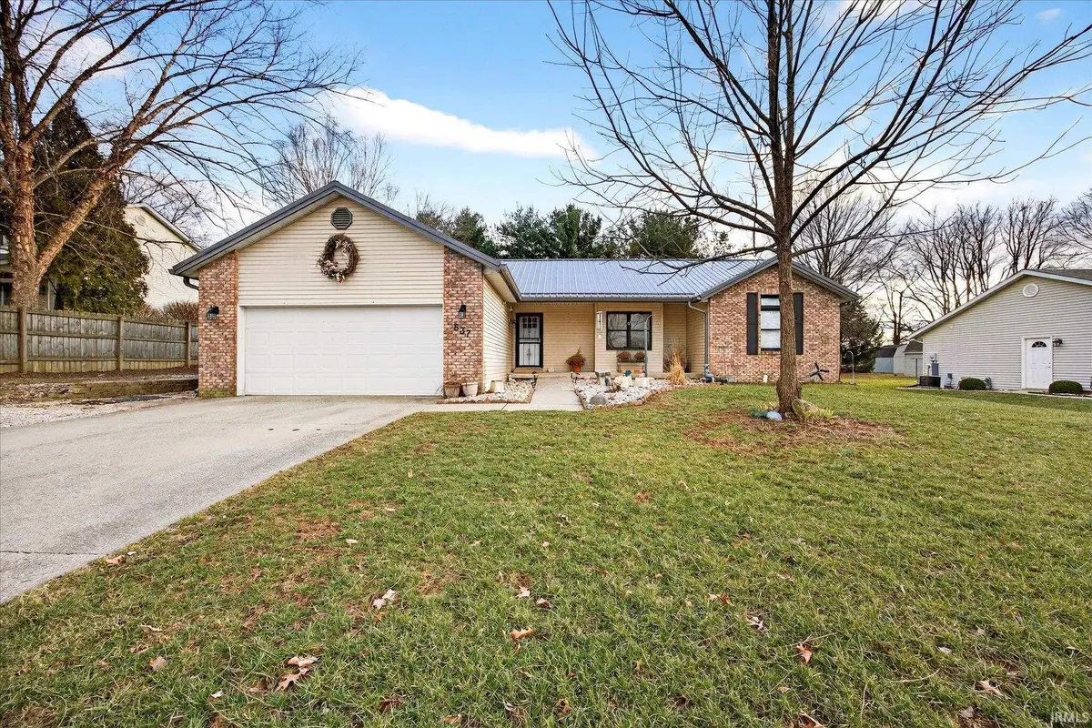 537 S Birch ST, Ellettsville, IN 47429