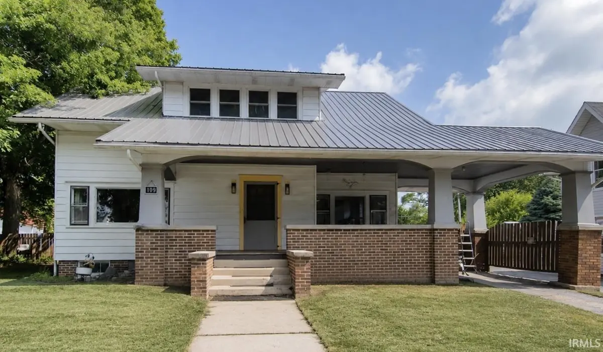 109 E Depot ST, Hudson, IN 46747
