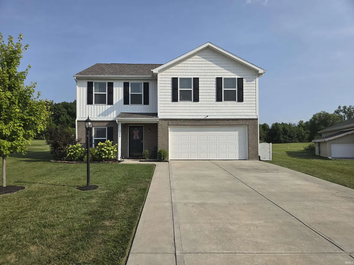 1200 E Pittenger CT, Albany, IN 47320-8974