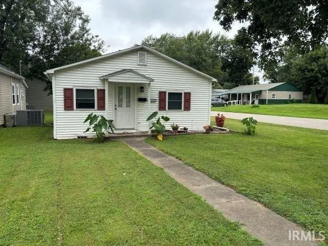 616 N Lincoln AVE, Rockport, IN 47635