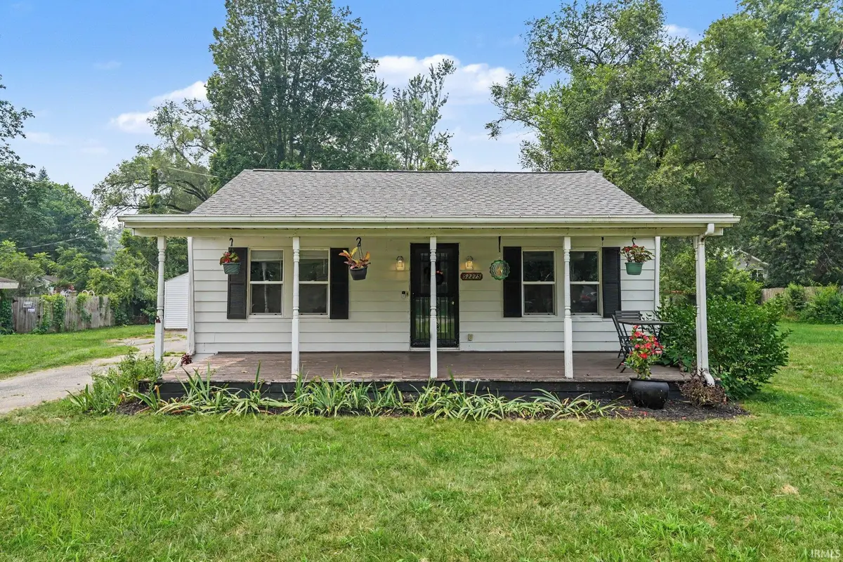 52275 Forestbrook AVE, South Bend, IN 46637