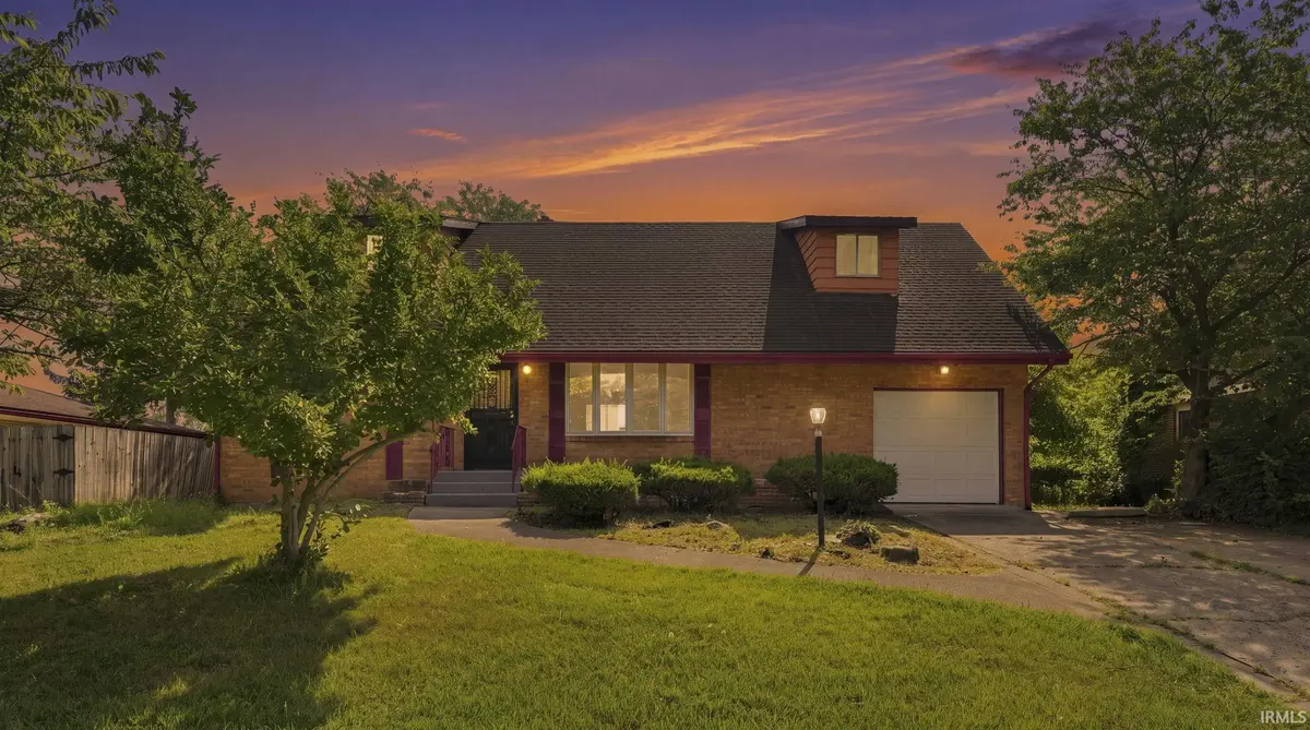 4311 Austin DR, Fort Wayne, IN 46806