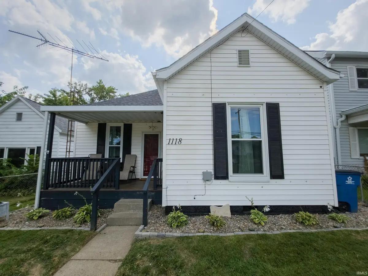 1118 N Mulberry ST, Mount Carmel, IL 62863