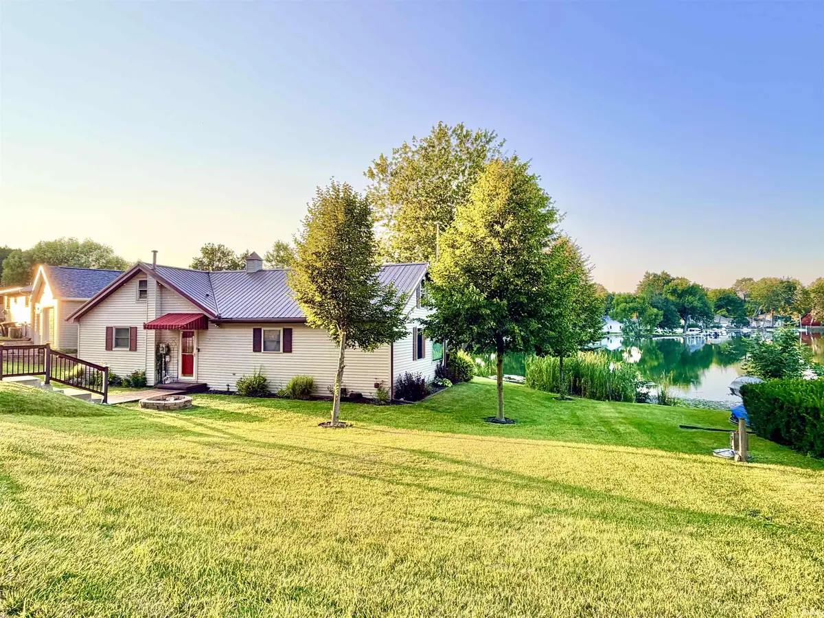 7135 S 1190 E ***, Hudson, IN 46747