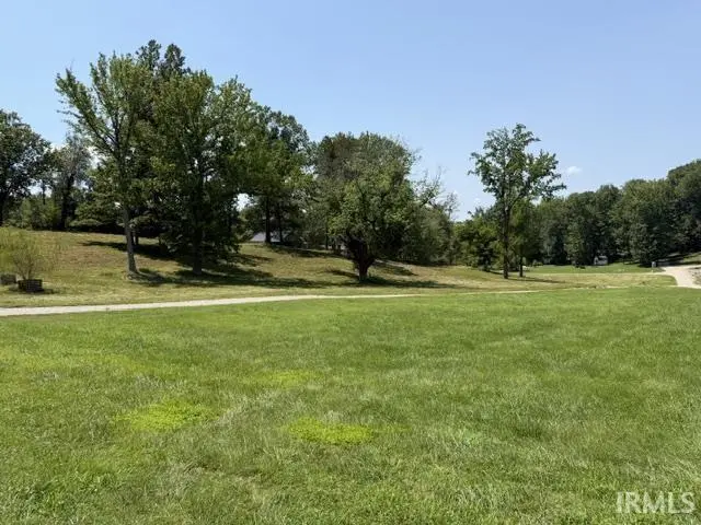 611 S Red Bank RD, Evansville, IN 47712