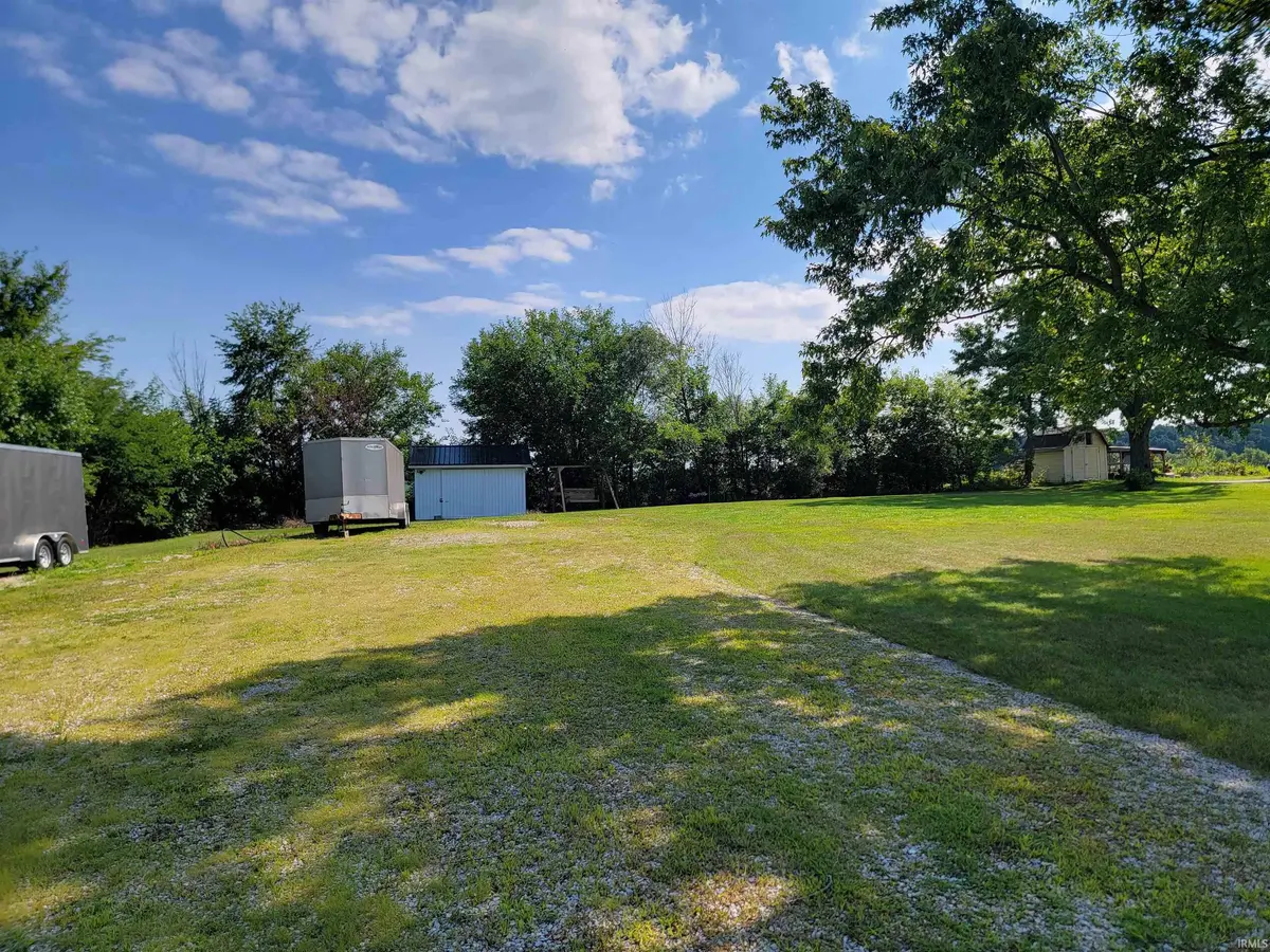 1241 E Highway 26 ***, Portland, IN 47371