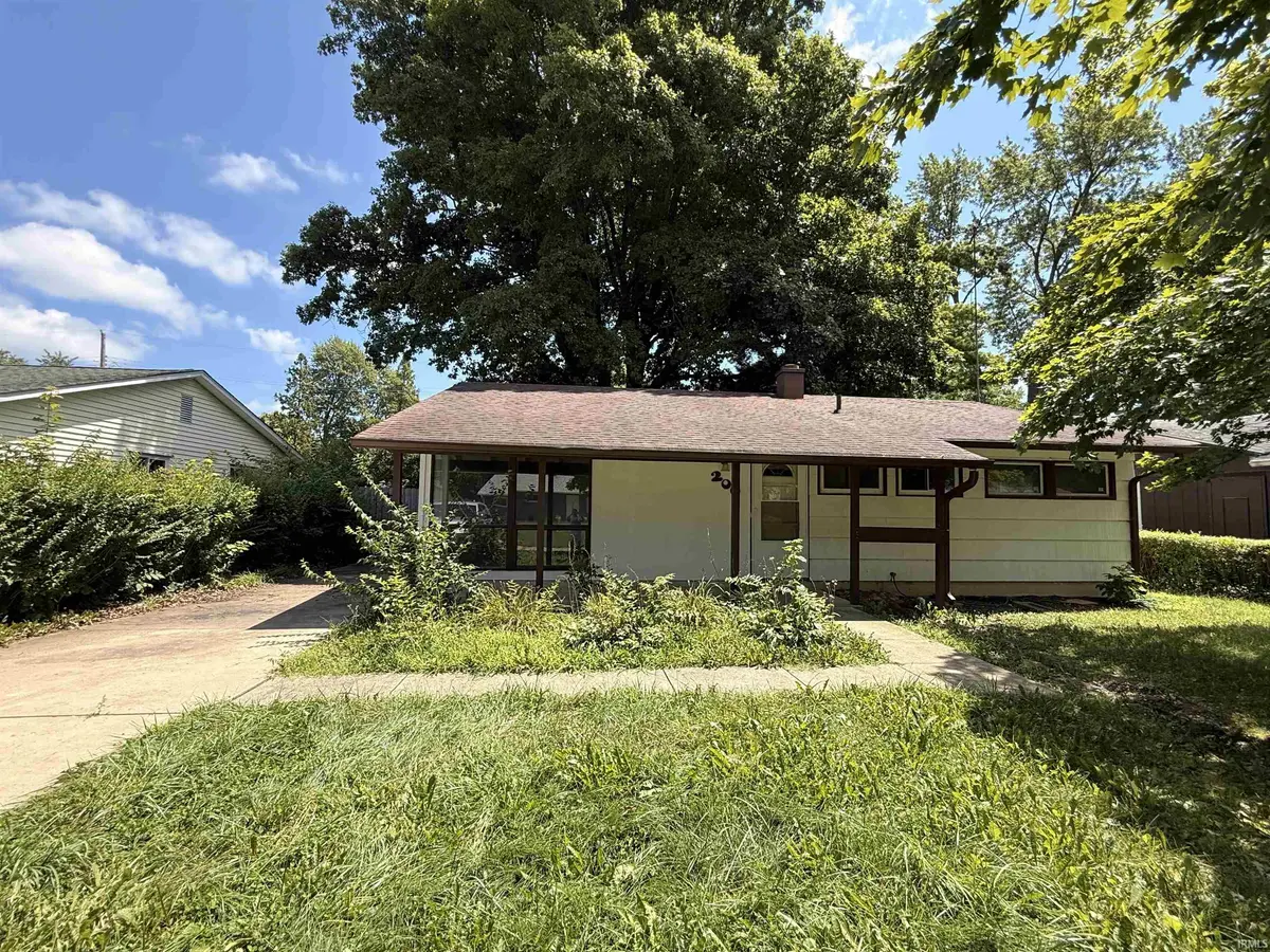 200 N Shellbark RD, Muncie, IN 47304-3743
