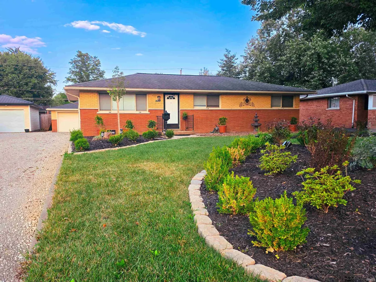 1922 S Lombard AVE, Evansville, IN 47714-5439