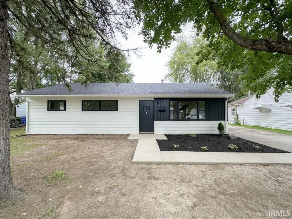1117 BRENTWOOD DR, Kokomo, IN 46901