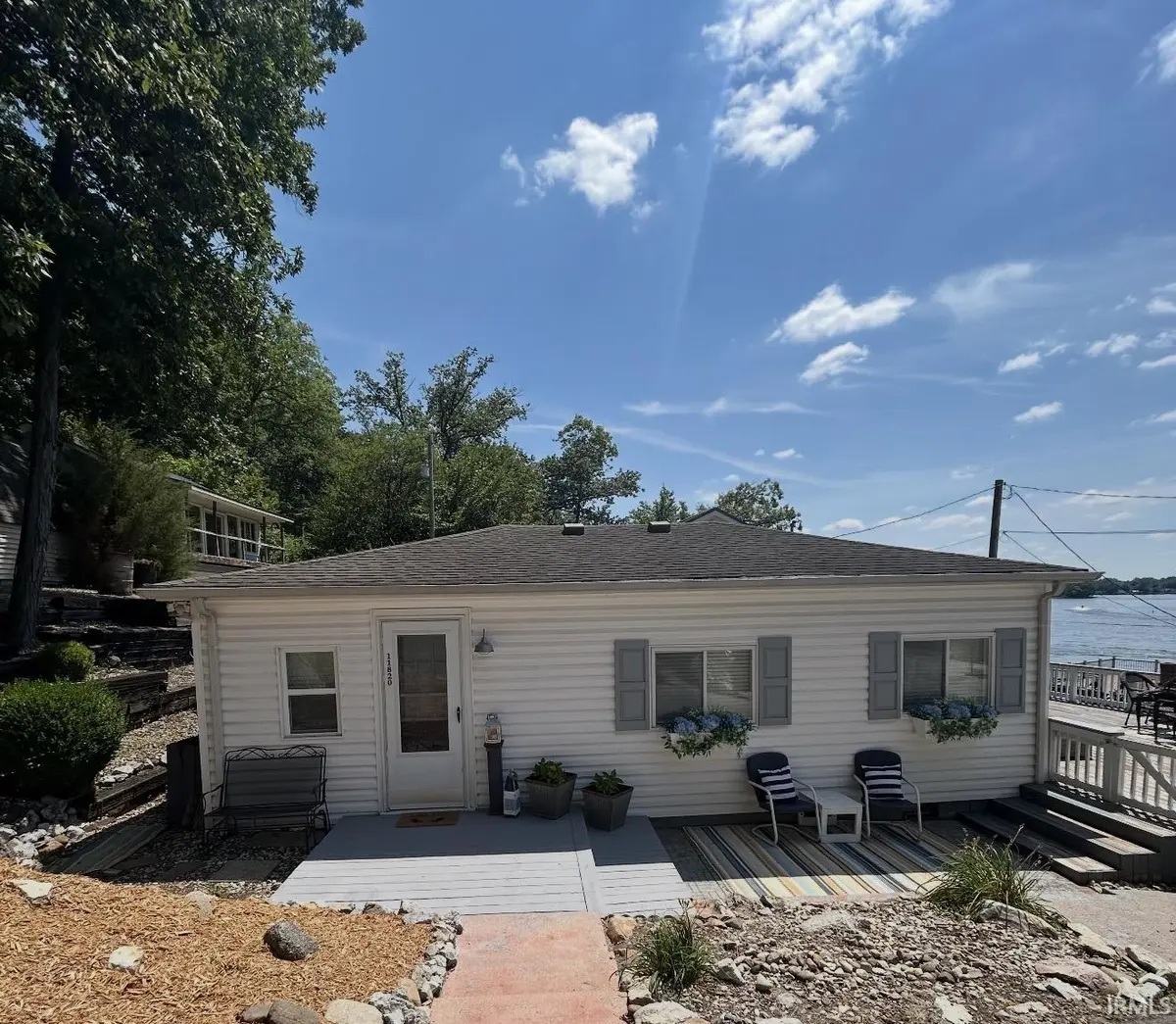 11820 N Vista DR, Monticello, IN 47960