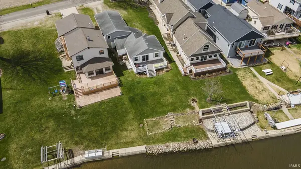 3370 N Skinner Lake W DR, Albion, IN 46701