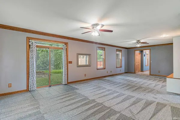 21066 State Road 120 ***, Elkhart, IN 46516