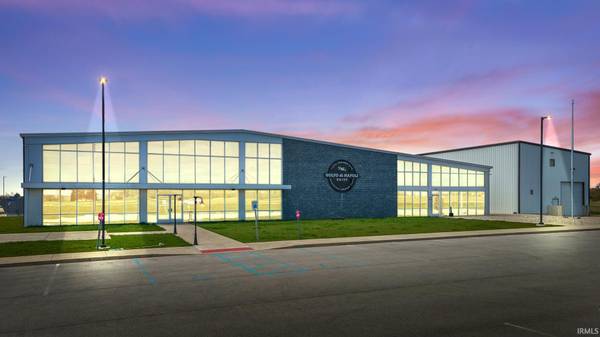 7916 S Warren RD, Warren, IN 46792