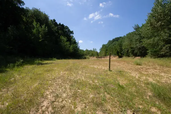 Lot 4 Persimmon DR, South Bend, IN 46628