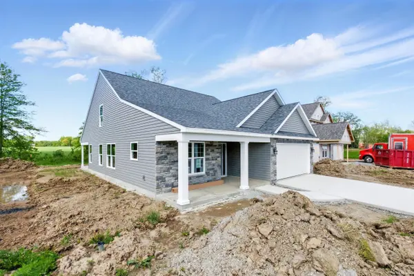 10255 Tirian PL, Fort Wayne, IN 46835