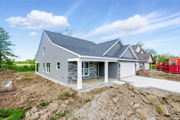 10255 Tirian PL, Fort Wayne, IN 46835
