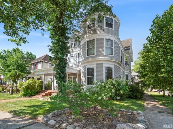 1025 Crescent AVE, Fort Wayne, IN 46805-4316
