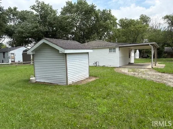 2101 N Macedonia AVE, Muncie, IN 47303-2401
