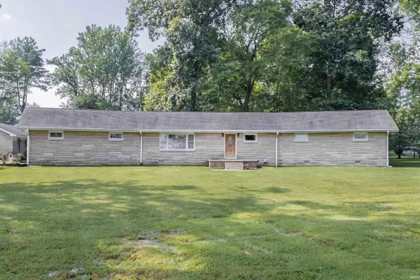 1372 Yockey RD, Mitchell, IN 47446-6915