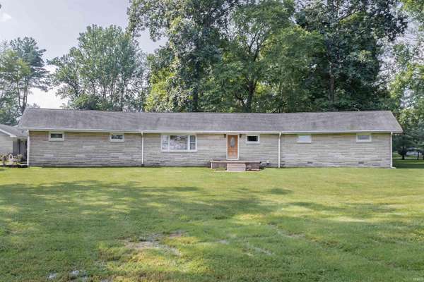 1372 Yockey RD, Mitchell, IN 47446-6915