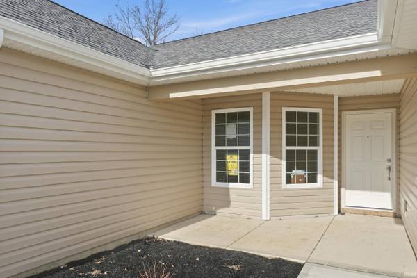 10249 Tirian PL, Fort Wayne, IN 46835