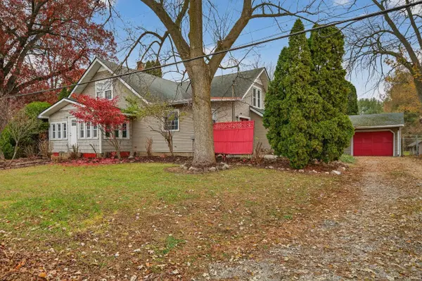 807 S Franklin ST, Winamac, IN 46996