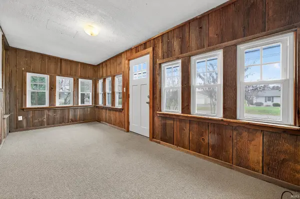 807 S Franklin ST, Winamac, IN 46996