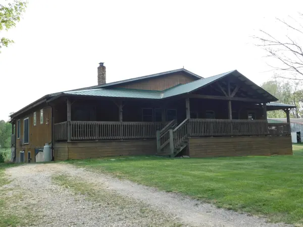 4946 W Arrow RD, Salem, IN 47167-8937