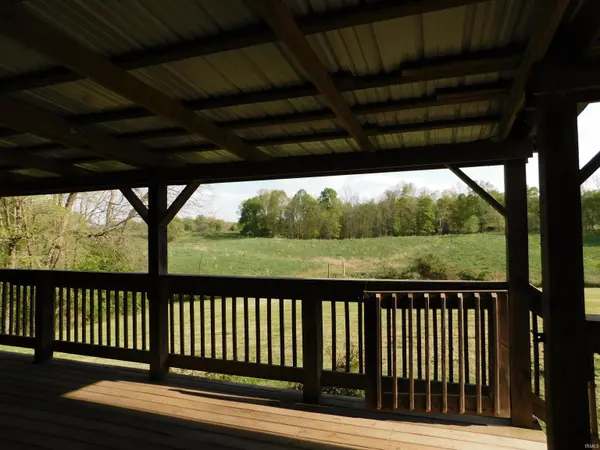 4946 W Arrow RD, Salem, IN 47167-8937