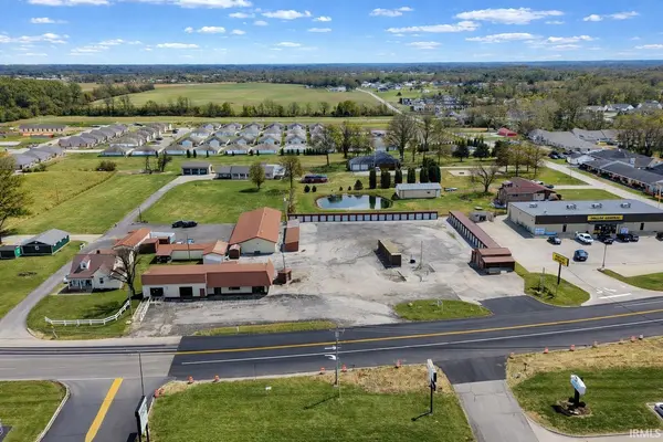 2301 E Highway 50 HWY, Washington, IN 47501