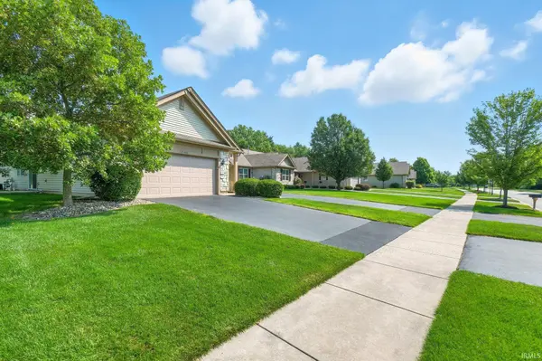 12190 80th ST, Dyer, IN 46311