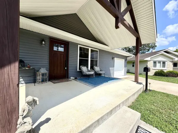 17 Eastview CT, Bedford, IN 47421