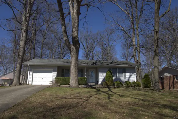 206 Oakwood DR, Williamsport, IN 47993