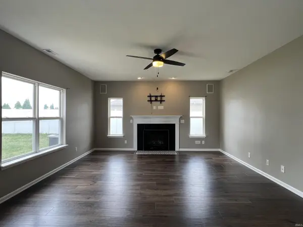 3158 CROOKED STICK DR, Kokomo, IN 46902