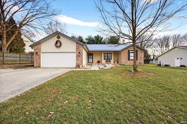 537 S Birch ST, Ellettsville, IN 47429