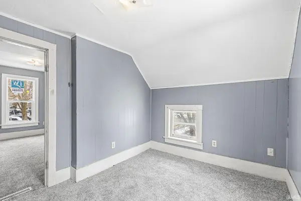 192 N 6th ST, Elkhart, IN 46516